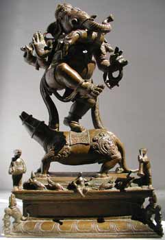 Ganesh with Rat band statue