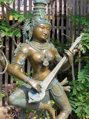 Goddess Saraswati Bronze Statue