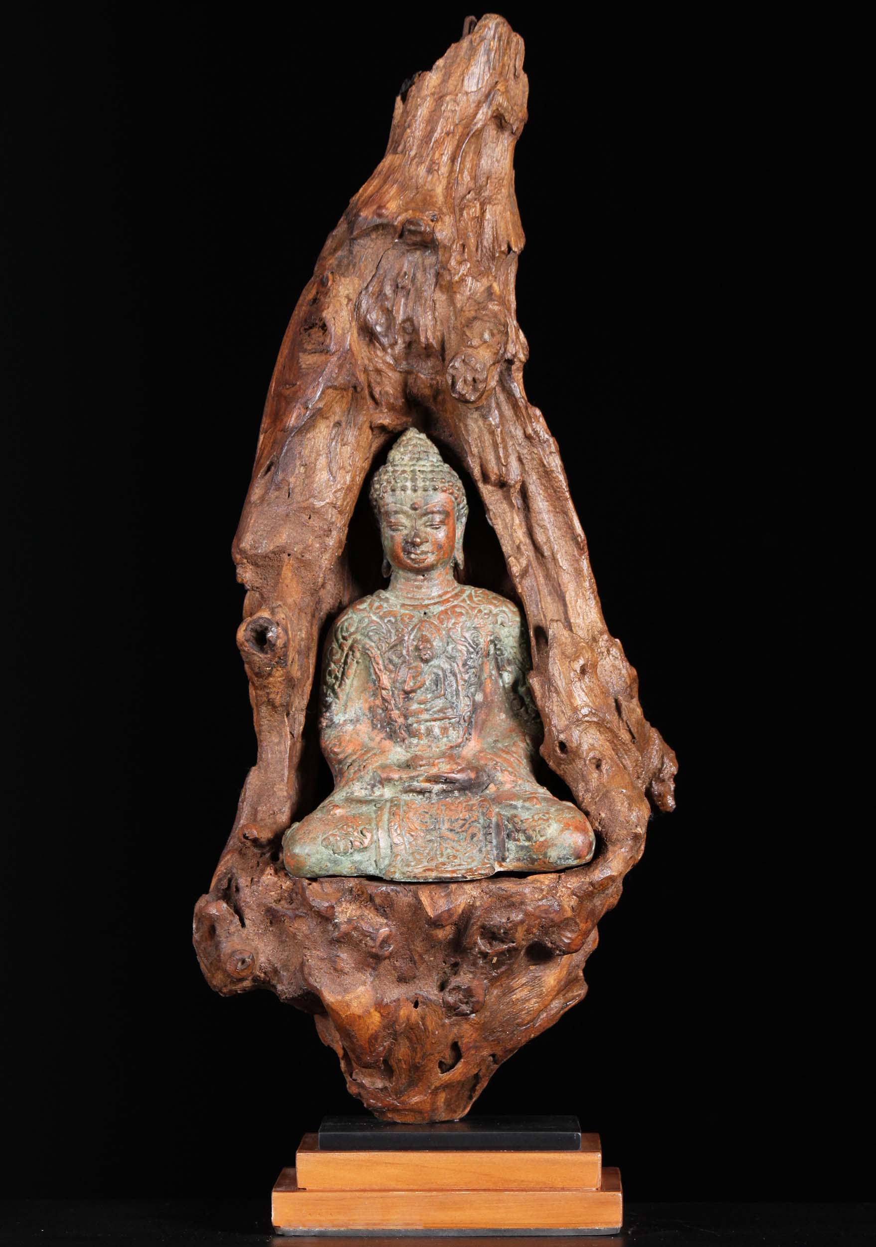 Brass Meditating Buddha In Natural Wood 22"