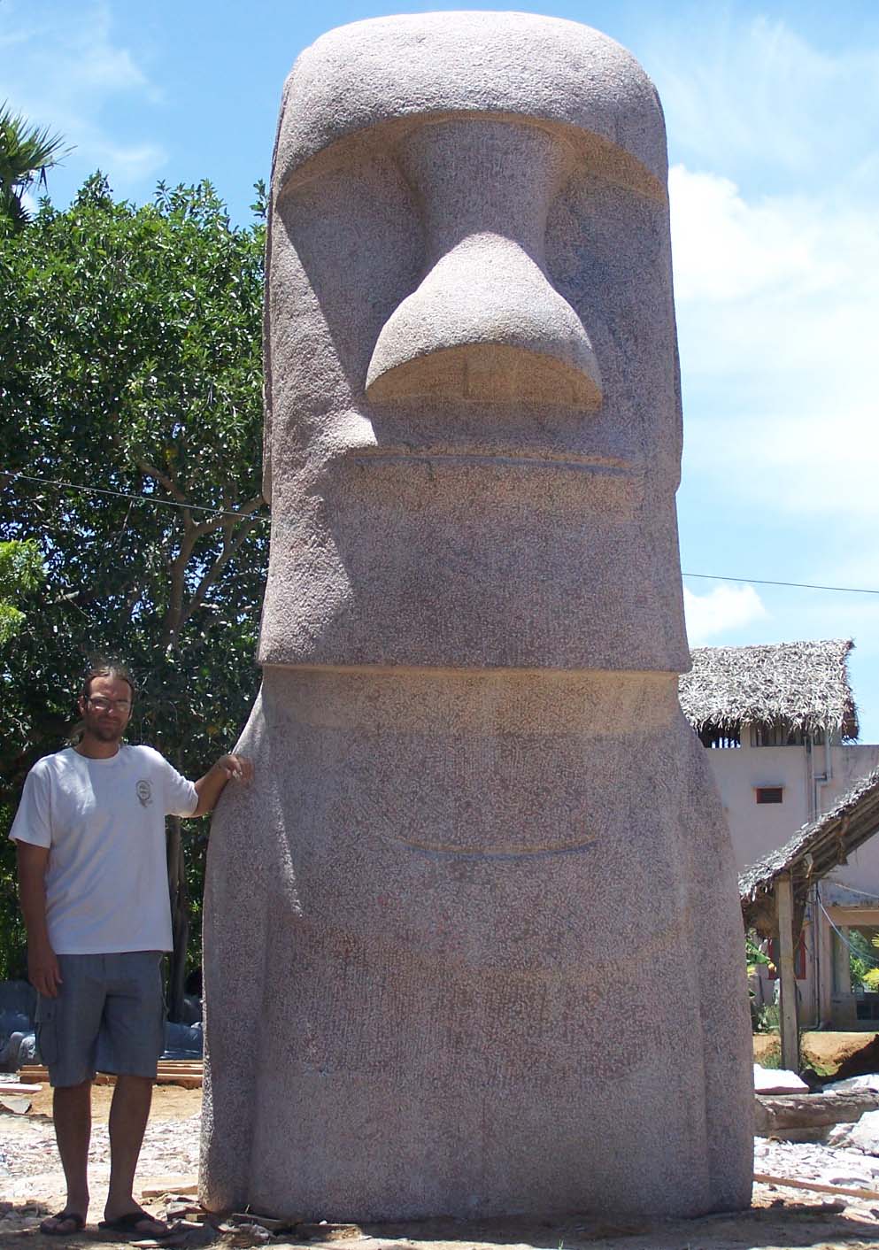 Sculpture Art & Collectibles Black ceramic statue Easter Island head ...