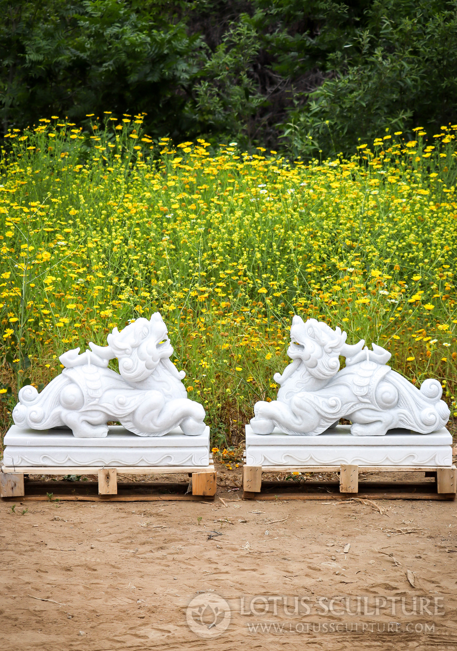 White Marble Feng Shui Pixiu Chinese Mythical Auspicious Creature Sculptures 32"