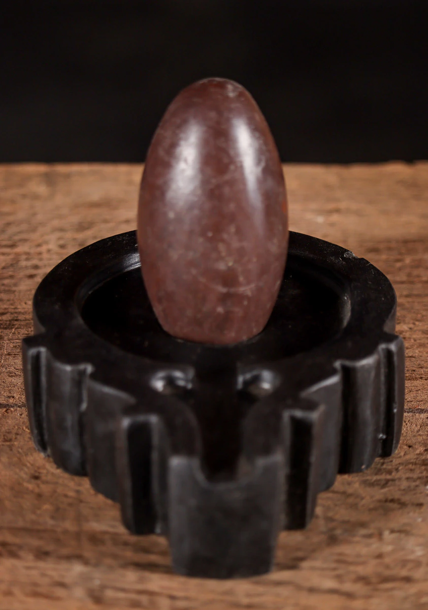 Shiva Lingam Deep Maroon Narmada Stone with Ornate Yoni Base Made in India 3.5"
