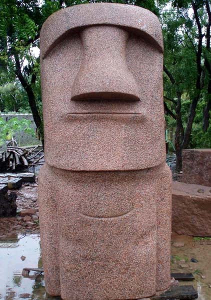 Custom Indian Pink Granite Hand Carved, Moai Garden Statues Australian Open